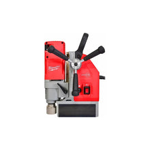 Taladro Magnético 1-5/8  C/estuche Rojo Milwaukee 427221 Rojo 0 Mhz