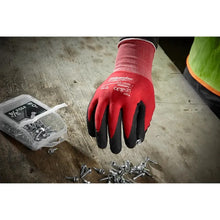Guantes Anticorte Nivel 3 Nitrilo Talla M 48738631 Milwaukee Rojo