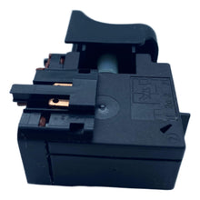 Interruptor 125v Milwaukee 23-66-0027 P/rotomartillo 5268-21