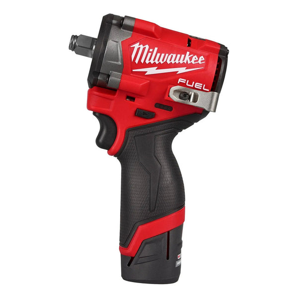 Kit Llave Impacto Corta M12 Fuel 1/2  Milwaukee 2563-22 Rojo